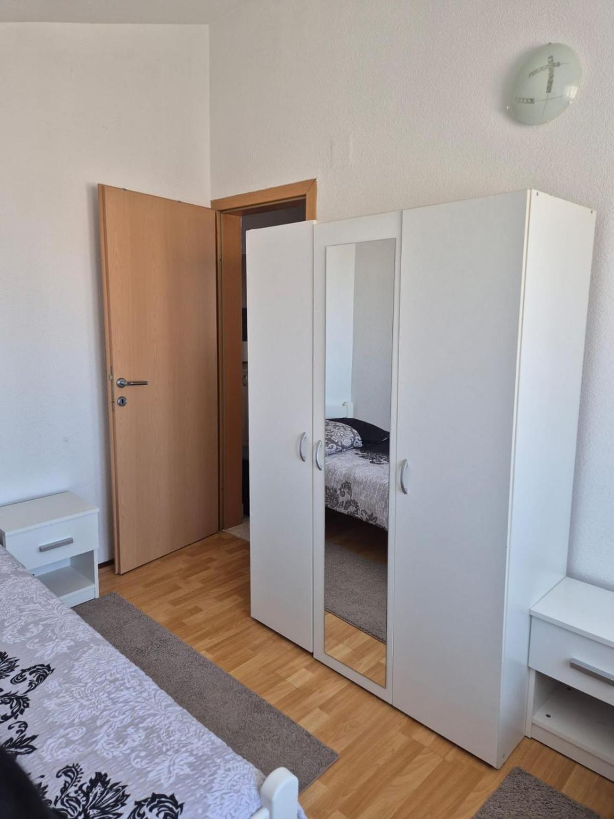 Apartman Nena Cepljani Luaran gambar